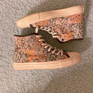 Flow problems high- tops